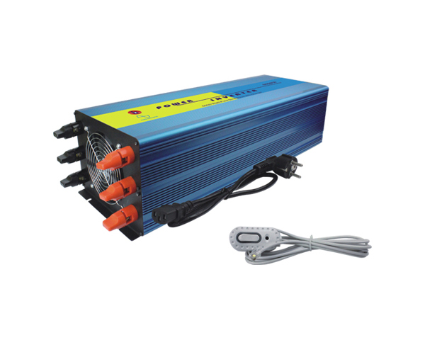 6000 Watt Pure Sine Wave Power Inverter with Charger