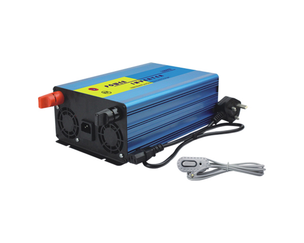 1000 Watt Modified Sine Wave Power Inverter with Charger