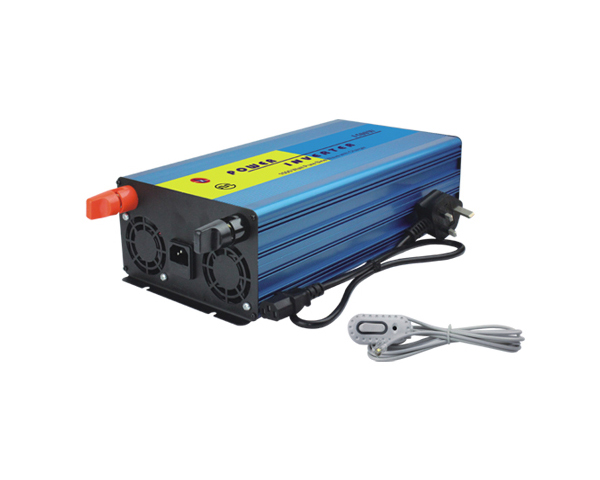 1500 Watt Modified Sine Wave Power Inverter with Charger